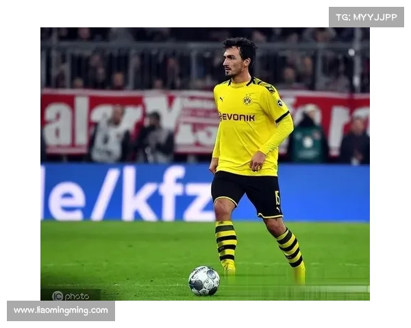 多特迎战尤文吉拉西对决戴维胡梅尔斯队长告别赛精彩上演 多特迎战尤文吉拉西对决戴维胡梅尔斯队长告别赛精彩上演